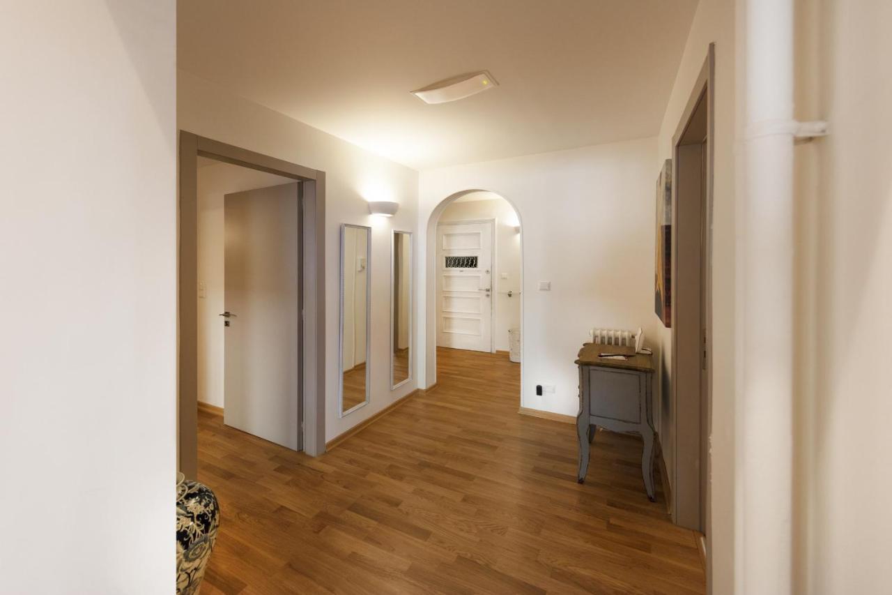 Kolonaki 2 Bdr Apartment Атина Екстериор снимка